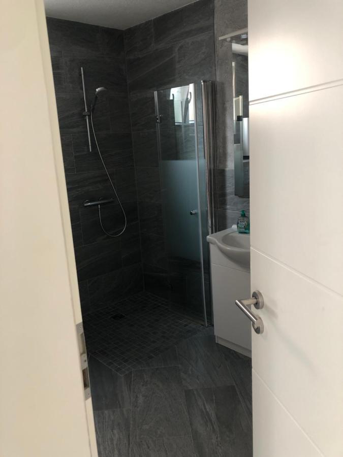 Kraichgau # 1-Zkd Mit Ebk, Modern Und Barrierefrei, Monteurzimmer, Self-Check-In Ittlingen Esterno foto